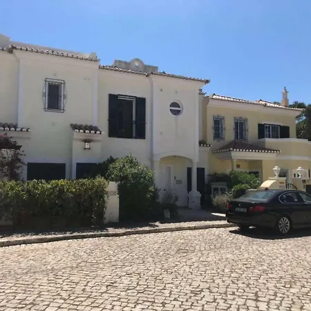 Apartmán Stunning 3 Bed With Pool Vale do Lobo
