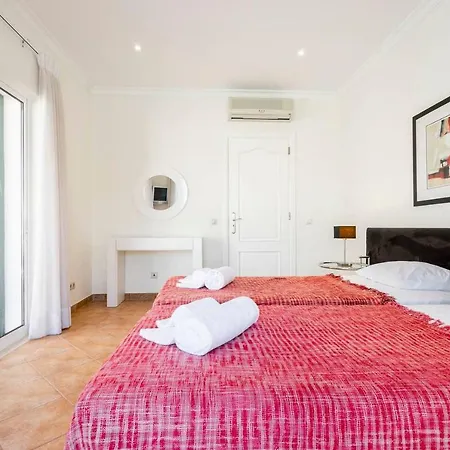 Stunning 3 Bed With Pool * Vale do Lobo