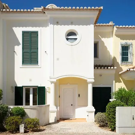 Apartmán Stunning 3 Bed With Pool Vale do Lobo