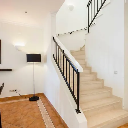 Stunning 3 Bed With Pool Appartement Vale do Lobo