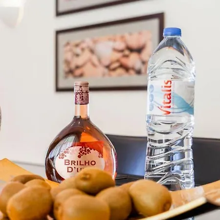 Appartement Stunning 3 Bed With Pool *